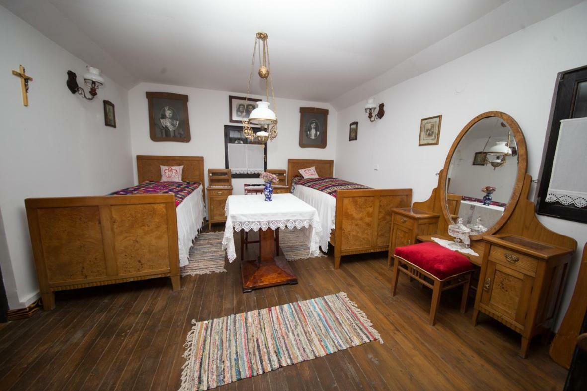 Acin Salas Tordinci Exterior foto