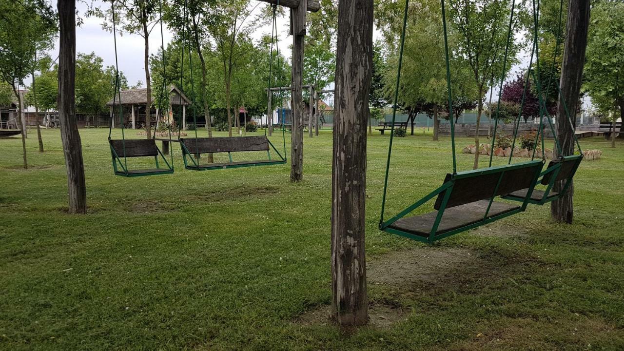 Acin Salas Tordinci Exterior foto